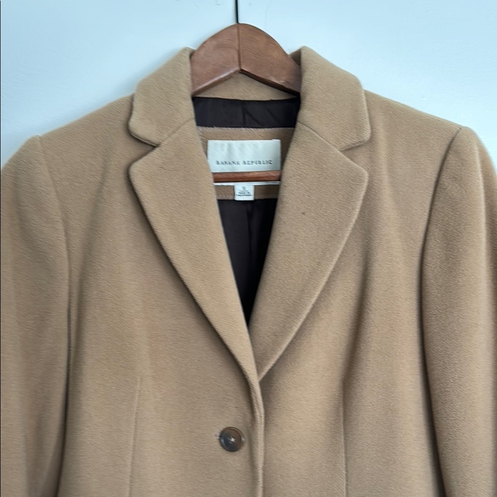 Banana Republic Women's Camel Blazer